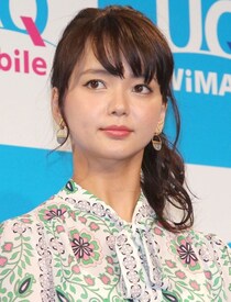 「若返ってない？」多部未華子の“最新”ビジュアルに驚きの声　杉咲花とW主演『クロエマ』に反響