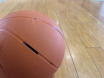 多くの出演作を誇る声優・置鮎龍太郎　出演回数が多すぎて「断られた」エピソードも