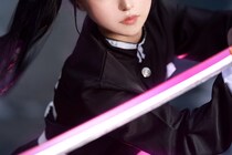 「再現度たっか！」『鬼滅の刃』“栗花落カナヲ”の美麗コスプレイヤーに「すてき」「かわいい」