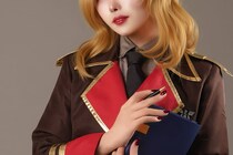 「お美しくて…」『ガンダム 逆シャア』ナナイ・ミゲルの美麗コスプレレイヤーに「すてき」「本物みたい」と称賛の声