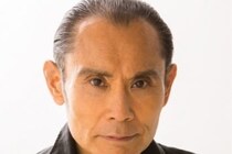 【画像】え、「昔と違いすぎる」「超イケメン・オシャレ」　コチラが最近の”爆イケオジ”姿が話題の片岡鶴太郎さんです