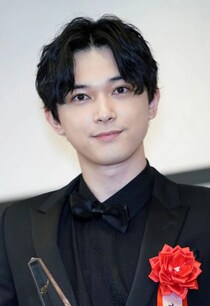 吉沢亮、『ばけばけ』からの“ご報告”に「たった10文字」で反応？　ファンからも「おめでとう」祝福殺到