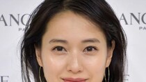 【画像】えっ「すげえ迫力」「胡散臭いけどご利益ありそう」コチラが『地獄に堕ちるわよ』の細木数子（戸田恵梨香）の「開運待ち受け画像」です