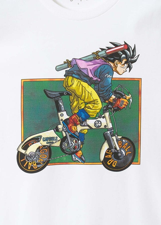 「ズルすぎ」『ドラゴンボール』アパレルコラボの“刺さりすぎるデザイン”全20種に「キャップヤバい」「もう売り切れ…」