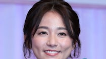 【画像】え、「茶髪ロングの色気ヤバイ」「赤が似合う」　コチラが木村文乃さんの再現度が絶賛されたセクシー美女です（4枚）