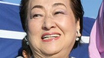 【画像】え、「輪郭完璧」「ちょっと似てる」こちらが「細木数子」さんに扮する、レイザーラモンRGさんの衝撃ビジュアルです