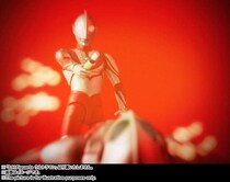 『ウルトラマン』最終回は「ゾフィーがゼットンを倒す」予定だった？　シナリオ変更になった謎