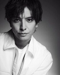「色気やばっ！」俳優・生田斗真さん（41歳）の“華麗すぎる別の顔”にファン「美しすぎる」「ビジュ最高」