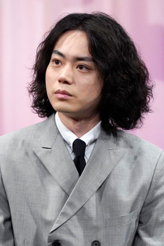 3位・菅田将暉、2位・山田涼介…Z世代が選んだ「天才探偵役」が似合う有名人1位が衝撃 「意外と鋭そう」「本物みたい」