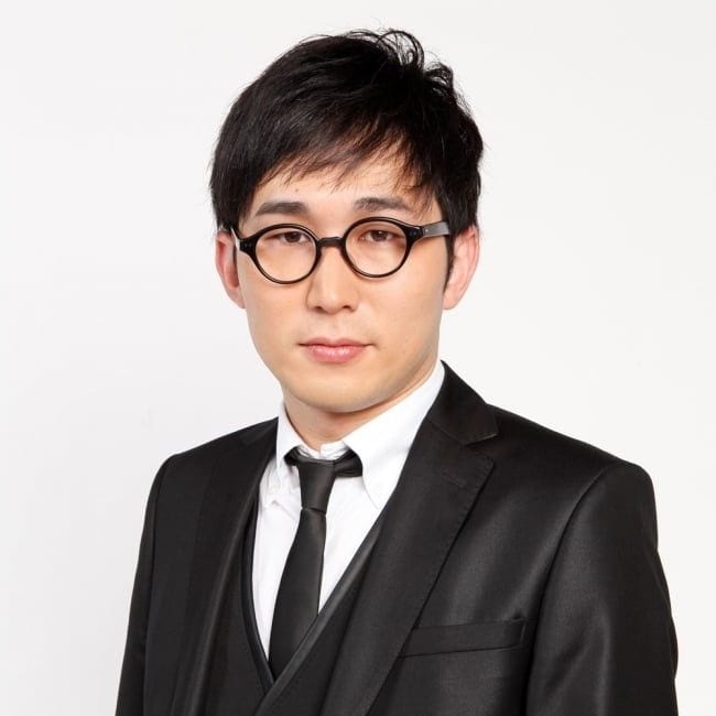 『風薫る』名演で話題の芸人(47)が衝撃の"女装"披露し「美人」「マジでいそう」 イケメン朝ドラ俳優(33)と親子役に