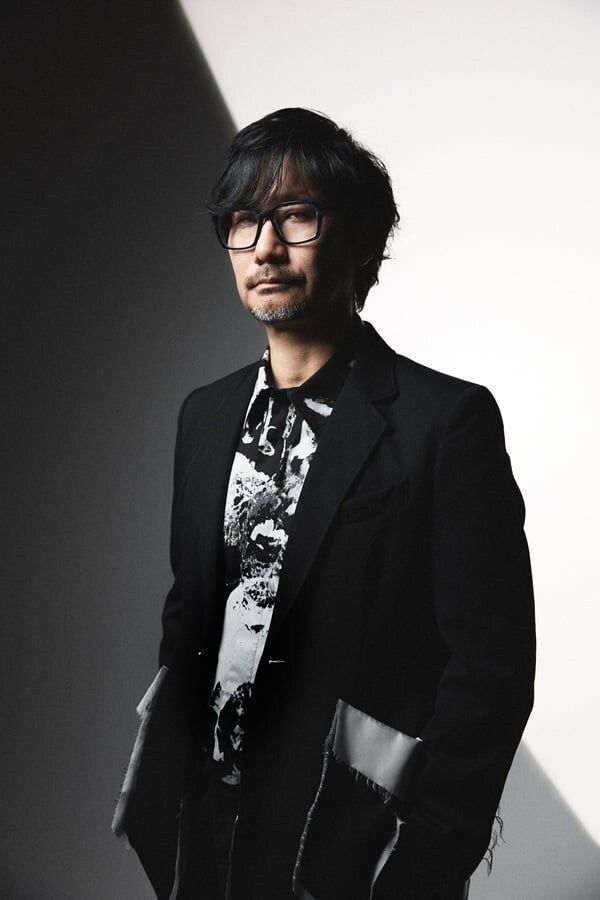 小島秀夫監督（62）　まさかの本人「フィギュア」化で世界が衝撃　ファン「御神体ってことか」「スネークと並べたい」