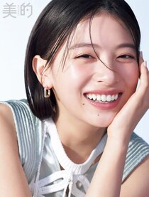 出口夏希（24）の”2つの顔”に「雰囲気一変」「透明感すごっ」　「美的」初表紙で『ルックバック』撮影裏話を語る