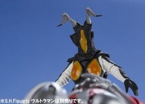 【画像】え、「生物じゃないの？」「たしかに形状が」　コチラが生みの親が語った「ゼットンのモチーフ」です