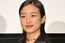 【画像】え、「アイドルみたい」「可愛い」こちらは河合優実さんが“見たことない”雰囲気醸すキャストビジュアルです（6枚）