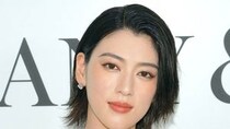 【画像】え、「再現度高」「谷間がすごい」「キレイすぎ」　コチラが三吉彩花（30歳）が演じる『キングダム』女将軍のド迫力ビジュアルです