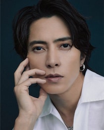 「最高すぎて…」山下智久さん（41歳）が投稿した“伝説ユニット”のオフショット写真に「すてき」「サプライズうれしい」
