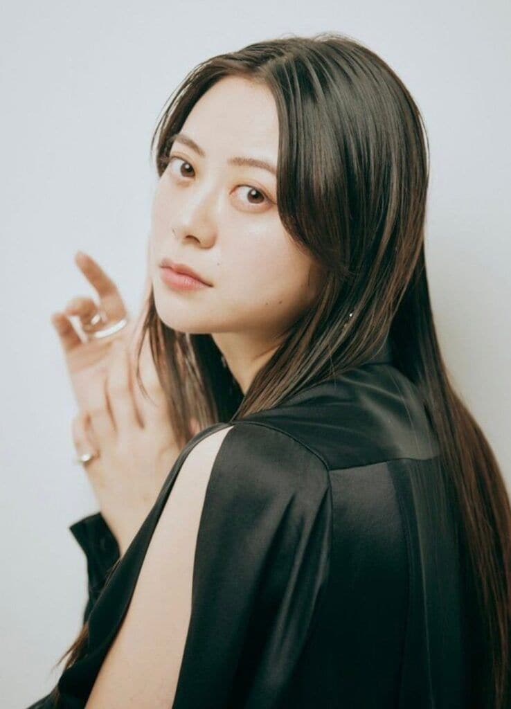 意外な主演級女優(33)が『ガス人間』出演を報告「3人くらいしか気づいてもらえなくて」 ファン「普段と違いすぎ」「贅沢だ」
