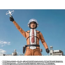 あの日の慌てぶりまで再現「ハヤタ隊員」新規造形で立体化　カラーの「Aタイプ」も！