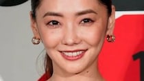 倉科カナ（38）、胸元＆背中”ざっくり”大胆ドレスが話題に「破壊力ハンパねえ」「見惚れちゃう」