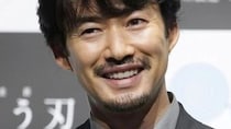 【画像】え、「なぜか似てる」「どっちもマジで嫌な表情」　話題になった『ガス人間』元ヤクザの現在（竹野内豊）と過去（野村周平）が並んだ衝撃の図
