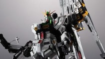 【画像9枚】これが約20万円の神々しさ　ダブル・フィン・ファンネルの「解体匠機 νガンダム」