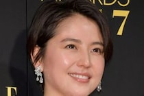 【画像】え、「色気ダダ漏れ」「違う人かと…」こちらが長澤まさみさんのNYでの圧巻ビジュアルです