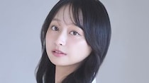 【画像】え、「こんな大きかったんだ」「大人すぎる」「別人」　こちらが影山優佳さん（25）の別人級のランジェリー姿です