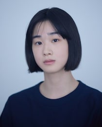 『ばけばけ』大人気女中役から出演作ない女優（23）　最新ショットに「艶っぽい」「可愛すぎ」「ドキッと」「美脚」ファン歓喜