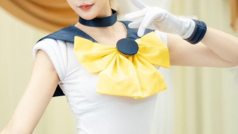 「完成度たっか!」『セーラームーン』台湾美女コスプレイヤーによる“セーラーウラヌス”がほれぼれする美しさ