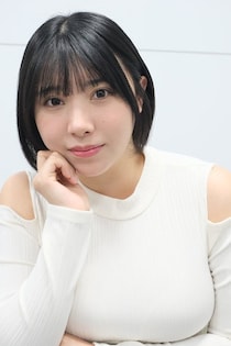 "Iカップ"薬剤師グラドル（24）が「エヴァ初号機とシンジ」同時になったコスプレが衝撃　「イケメン」「最高」「本気出し過ぎ」