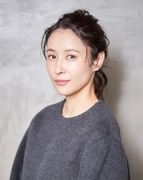 「じっとしてれば美人なのに」水野美紀さん、“そっくり”と話題の31歳女優に痛烈切り返し「姉さん…」