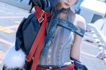 【画像】え…っ！「完成度たっか！」「美脚すごっ」こちらが『エヴァ』綾波レイの美麗コスプレ写真（4枚）