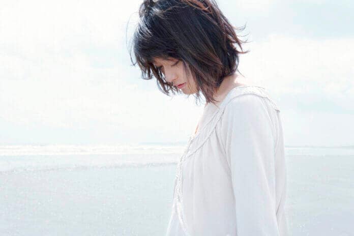 メンヘラとヤンデレ、何が違う？危険な恋を避ける見分け方