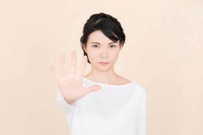 しつこい男にもう悩まない！一瞬で引かせる対処法3ステップ