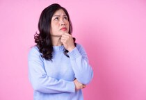 2人きりを避ける男性の心理とは？“本命じゃない”女性への態度3選