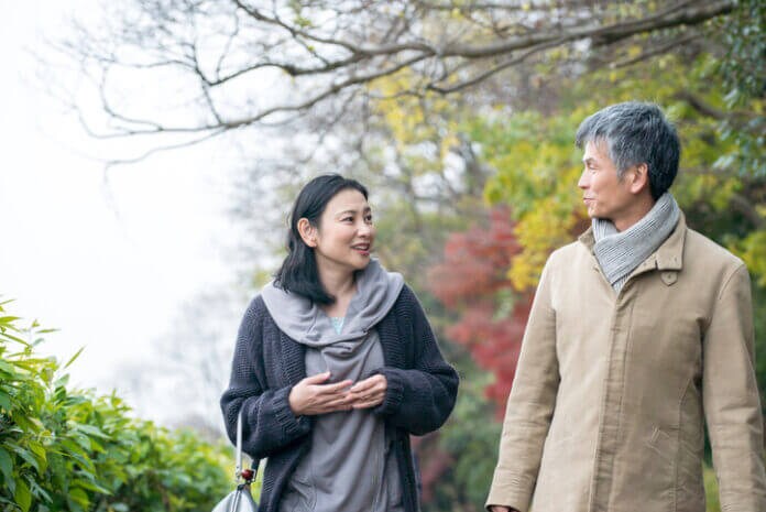 50代女性の婚活現実!直面する厳しい理由と苦戦する特徴を解説