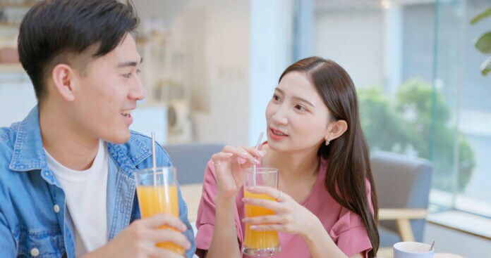 男が落ちる“ずるい甘え方”5選｜狙った彼をメロメロに♡