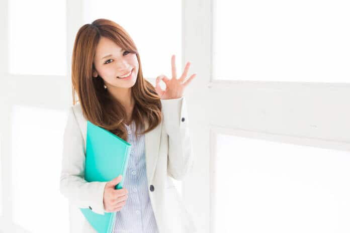 職場で人気♡モテる女性の共通点5つ｜男性の本音を聞いてみた