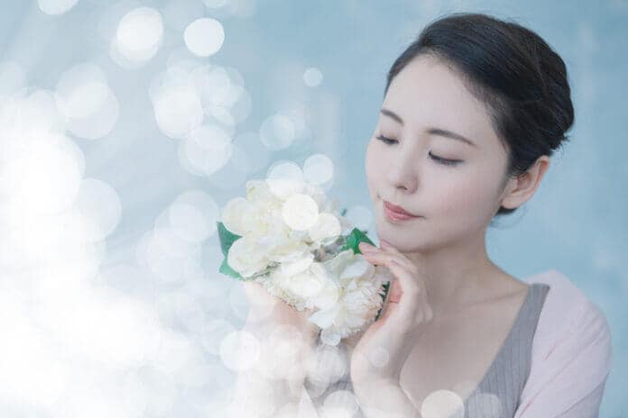 ①薬指が長い人は恋に一直線