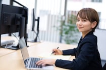 モテるサバサバ女子の特徴とは？男性を惹きつける9つの魅力