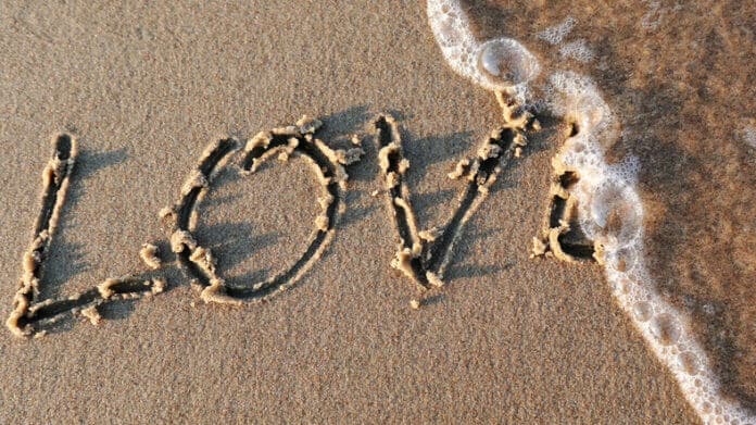 女性が出す「好きサイン」7選｜これが脈ありの証拠！