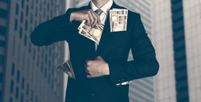 男性が抱えやすい悩み｜経済力とリードへのプレッシャー