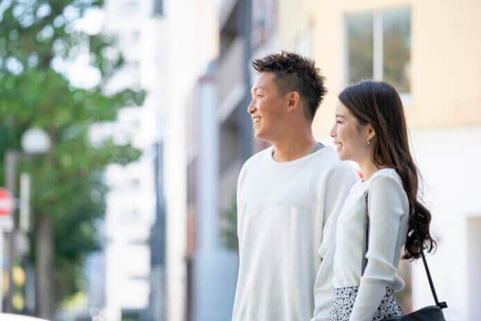 友人や家族に紹介をする