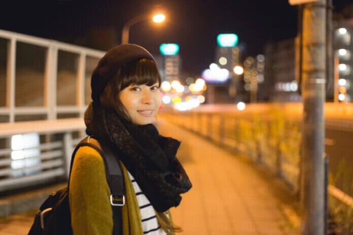 ゆっくりと話すようにする