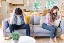 これって夫婦あるある…？ 旦那の行動がオーバーすぎると感じる瞬間5選