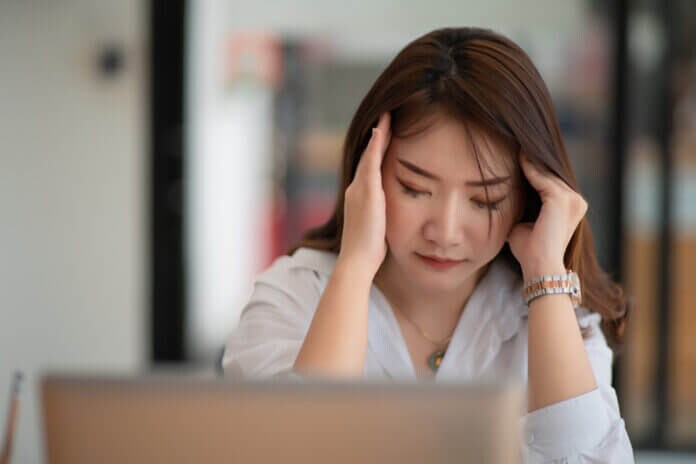 なぜ女性は恋愛に期待を重ねてしまうのか