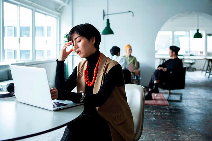 恋を遠ざける…彼氏ができない女子の負の習慣3つ