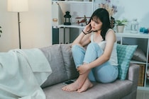 それすると婚期ガッツリ遅れます！ アラサー恋愛で絶対にやってはいけない行動とは？