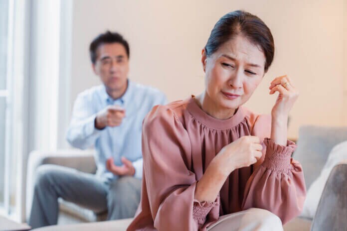 いつも私が謝ってる…恋愛で自己正当化する人との疲れない付き合い方