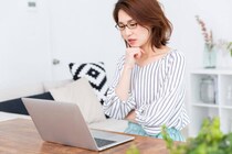 「女を捨てた」は褒め言葉!? その意味を徹底解説